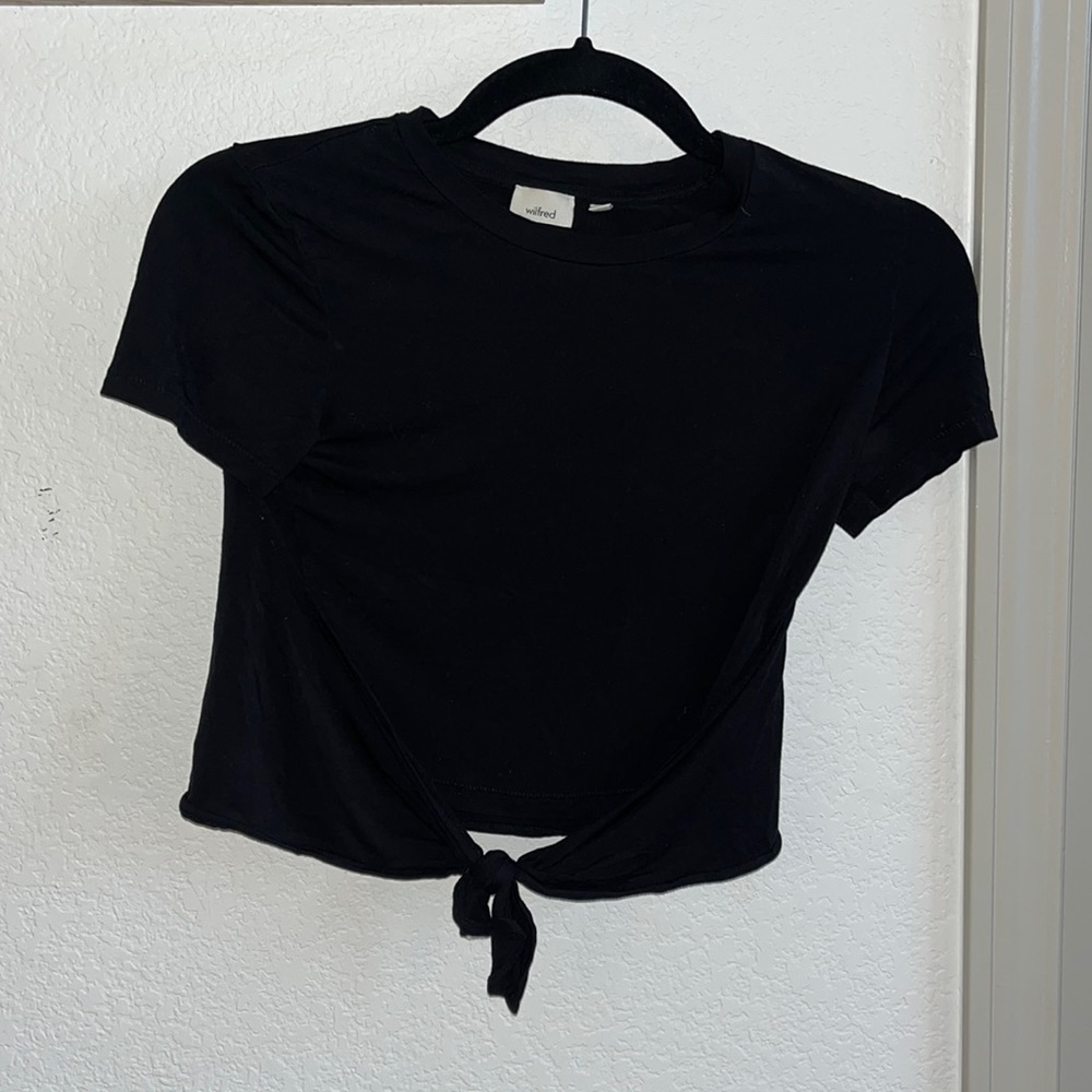 Black cropped top